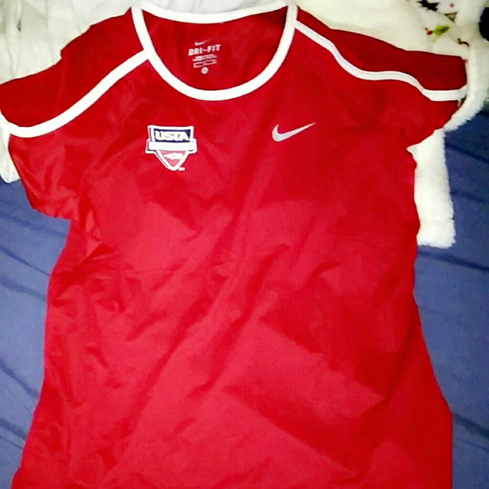 Nike sport fit